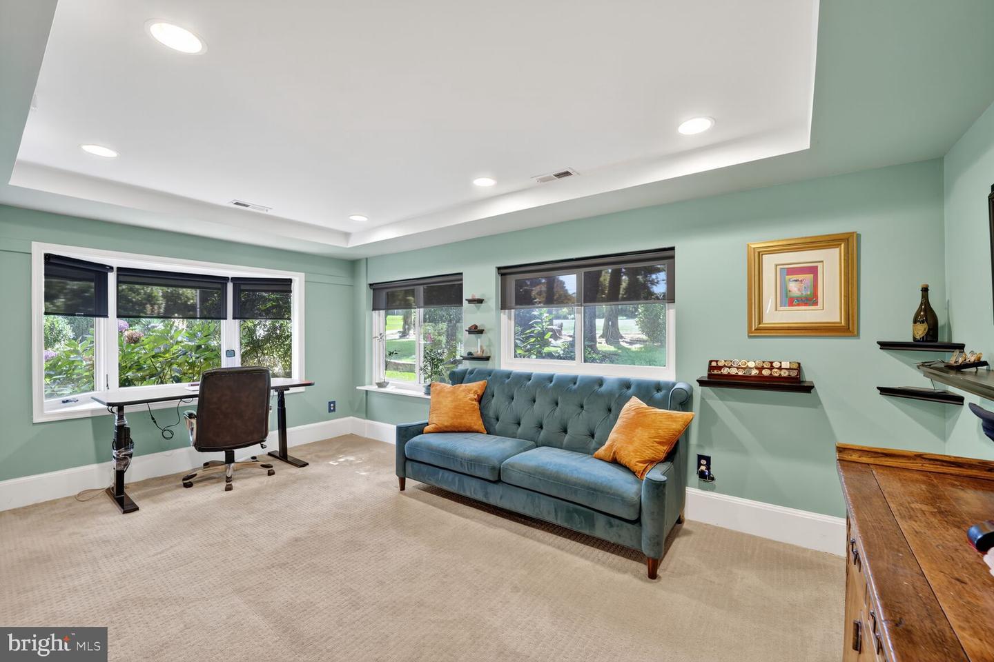 2714 HUNTER MILL RD, OAKTON, Virginia 22124, 4 Bedrooms Bedrooms, 16 Rooms Rooms,3 BathroomsBathrooms,Residential,For sale,2714 HUNTER MILL RD,VAFX2265080 MLS # VAFX2265080