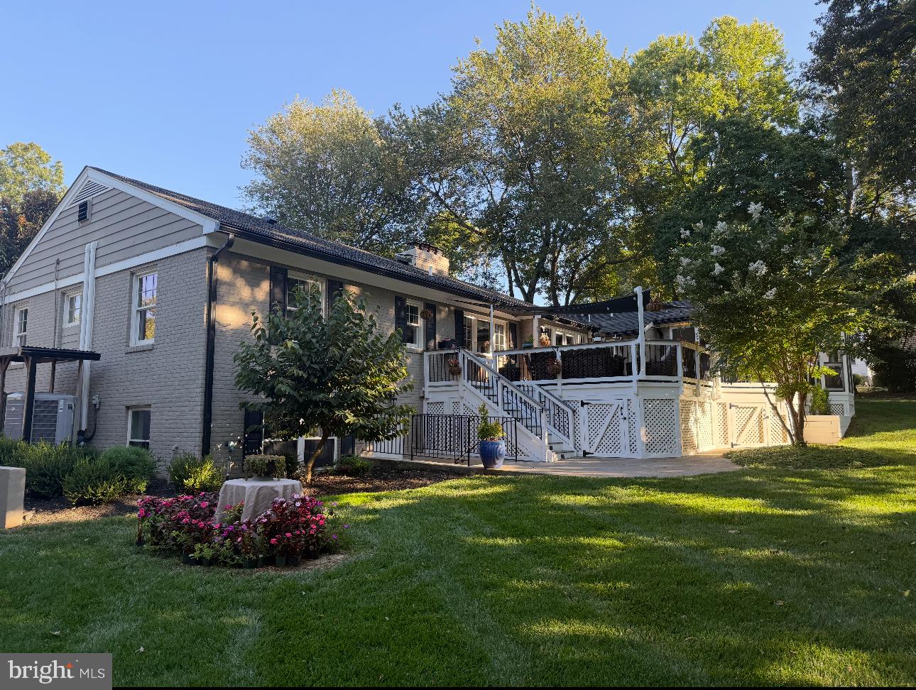 2714 HUNTER MILL RD, OAKTON, Virginia 22124, 4 Bedrooms Bedrooms, 16 Rooms Rooms,3 BathroomsBathrooms,Residential,For sale,2714 HUNTER MILL RD,VAFX2265080 MLS # VAFX2265080