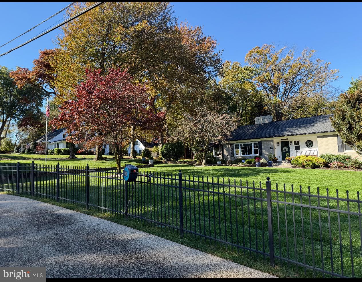 2714 HUNTER MILL RD, OAKTON, Virginia 22124, 4 Bedrooms Bedrooms, 16 Rooms Rooms,3 BathroomsBathrooms,Residential,For sale,2714 HUNTER MILL RD,VAFX2265080 MLS # VAFX2265080