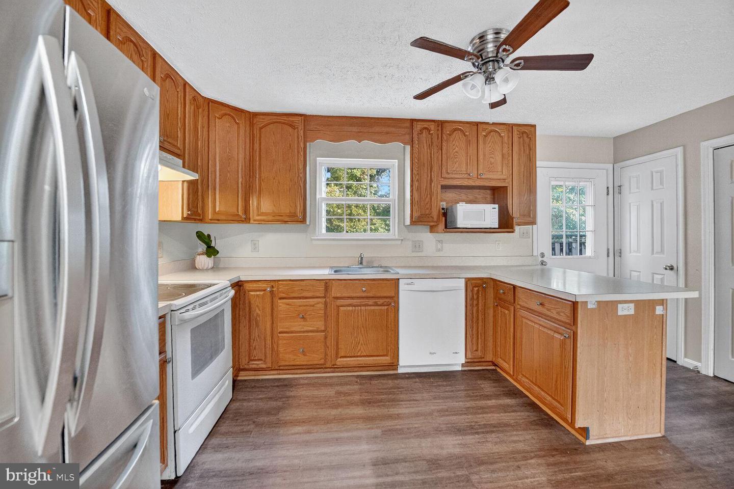 234 SHERANDO CIR, STEPHENS CITY, Virginia 22655, 3 Bedrooms Bedrooms, 12 Rooms Rooms,2 BathroomsBathrooms,Residential,For sale,234 SHERANDO CIR,VAFV2036636 MLS # VAFV2036636