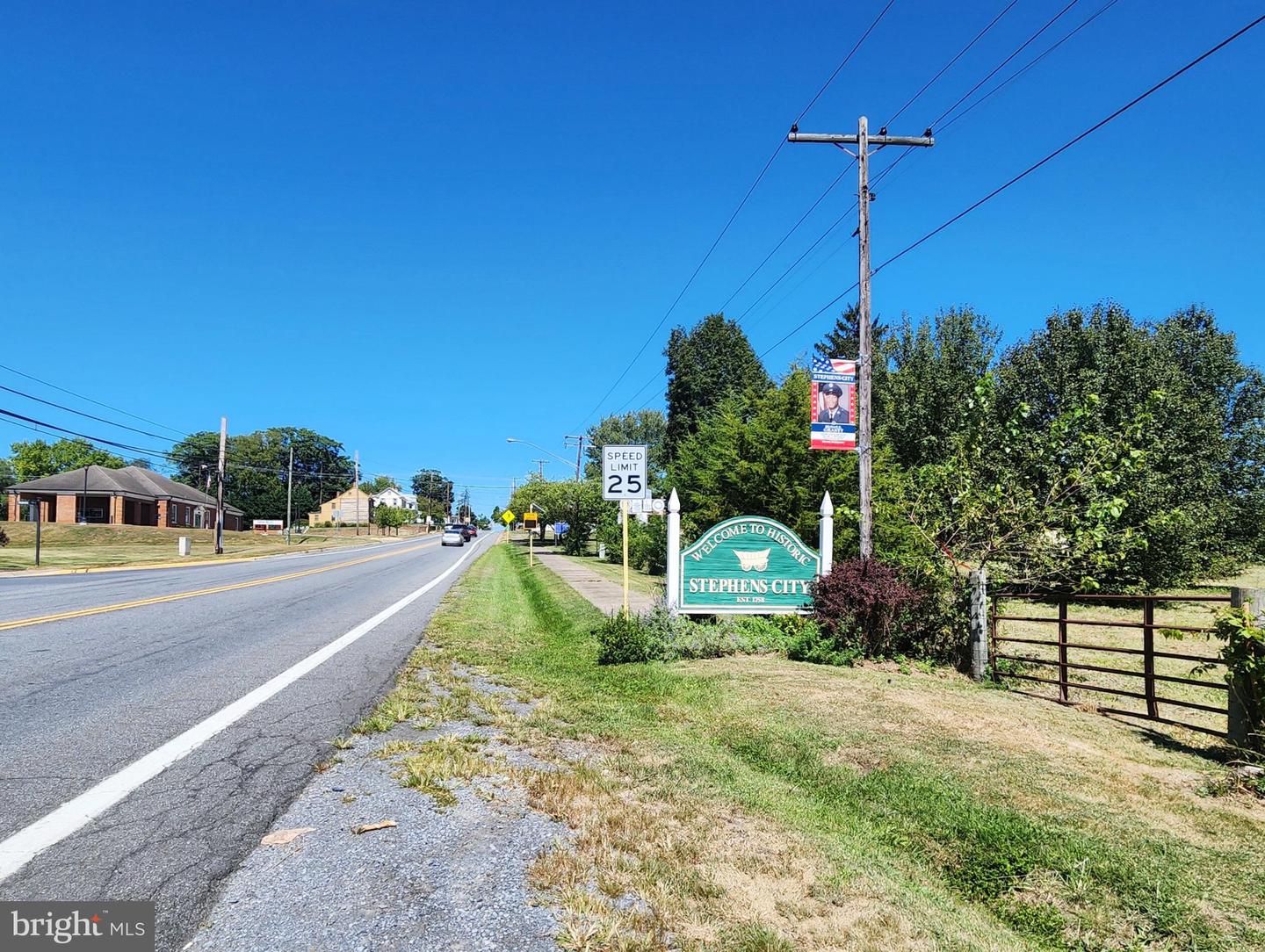 234 SHERANDO CIR, STEPHENS CITY, Virginia 22655, 3 Bedrooms Bedrooms, 12 Rooms Rooms,2 BathroomsBathrooms,Residential,For sale,234 SHERANDO CIR,VAFV2036636 MLS # VAFV2036636