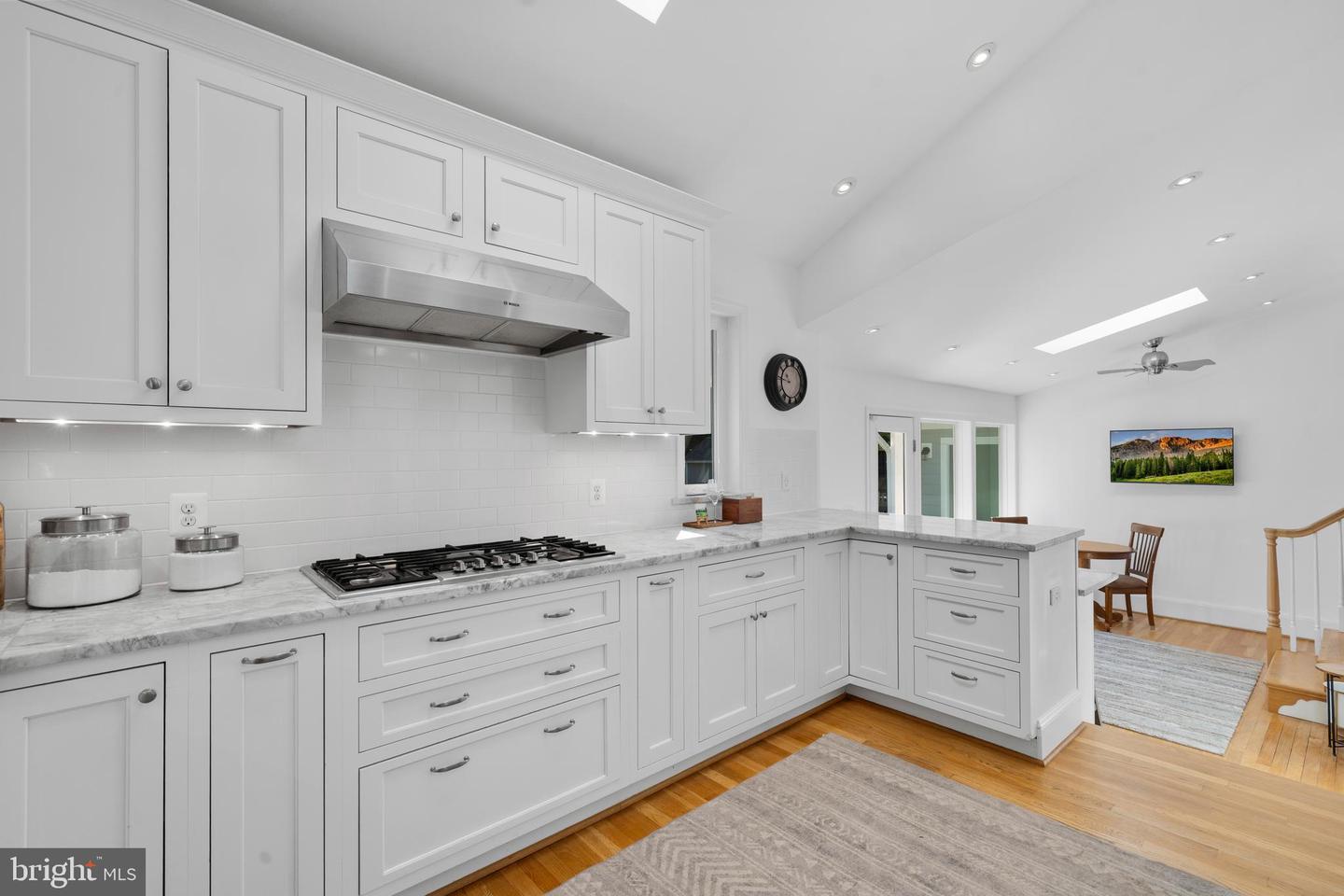 2119 WESTMORELAND ST, FALLS CHURCH, Virginia 22043, 3 Bedrooms Bedrooms, ,3 BathroomsBathrooms,Residential,For sale,2119 WESTMORELAND ST,VAFX2265246 MLS # VAFX2265246