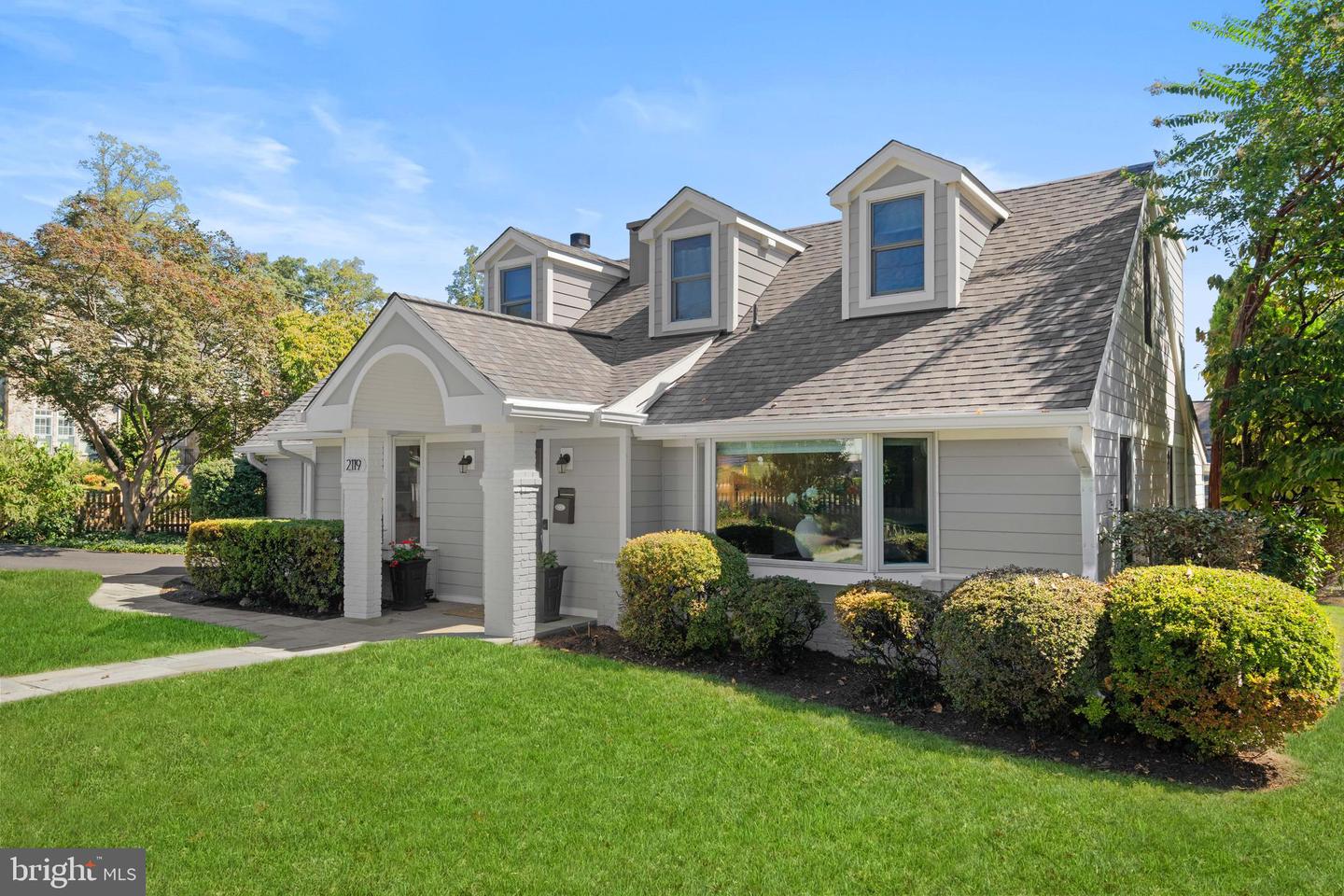 2119 WESTMORELAND ST, FALLS CHURCH, Virginia 22043, 3 Bedrooms Bedrooms, ,3 BathroomsBathrooms,Residential,For sale,2119 WESTMORELAND ST,VAFX2265246 MLS # VAFX2265246