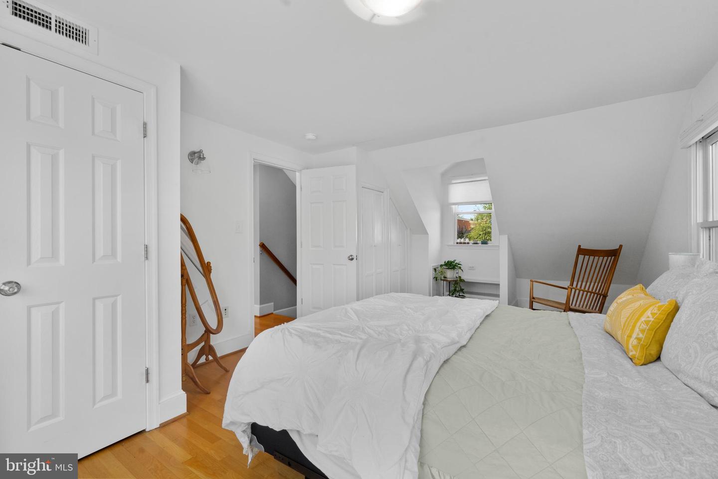 2119 WESTMORELAND ST, FALLS CHURCH, Virginia 22043, 3 Bedrooms Bedrooms, ,3 BathroomsBathrooms,Residential,For sale,2119 WESTMORELAND ST,VAFX2265246 MLS # VAFX2265246