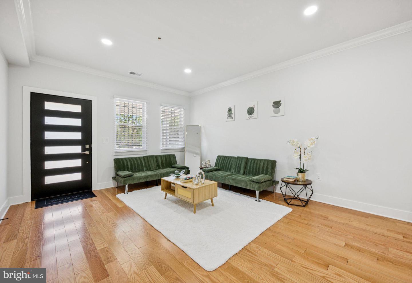 4928 ASTOR PL SE, WASHINGTON, District Of Columbia 20019, 6 Bedrooms Bedrooms, ,5 BathroomsBathrooms,Residential,For sale,4928 ASTOR PL SE,DCDC2220714 MLS # DCDC2220714