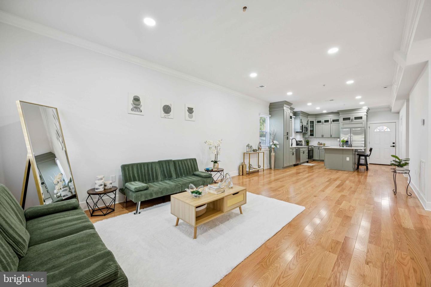 4928 ASTOR PL SE, WASHINGTON, District Of Columbia 20019, 6 Bedrooms Bedrooms, ,5 BathroomsBathrooms,Residential,For sale,4928 ASTOR PL SE,DCDC2220714 MLS # DCDC2220714