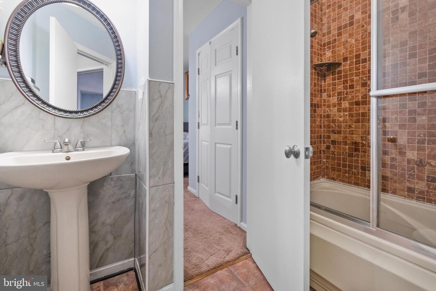 8603 VENOY CT, ALEXANDRIA, Virginia 22309, 3 Bedrooms Bedrooms, 5 Rooms Rooms,1 BathroomBathrooms,Residential,For sale,8603 VENOY CT,VAFX2265302 MLS # VAFX2265302