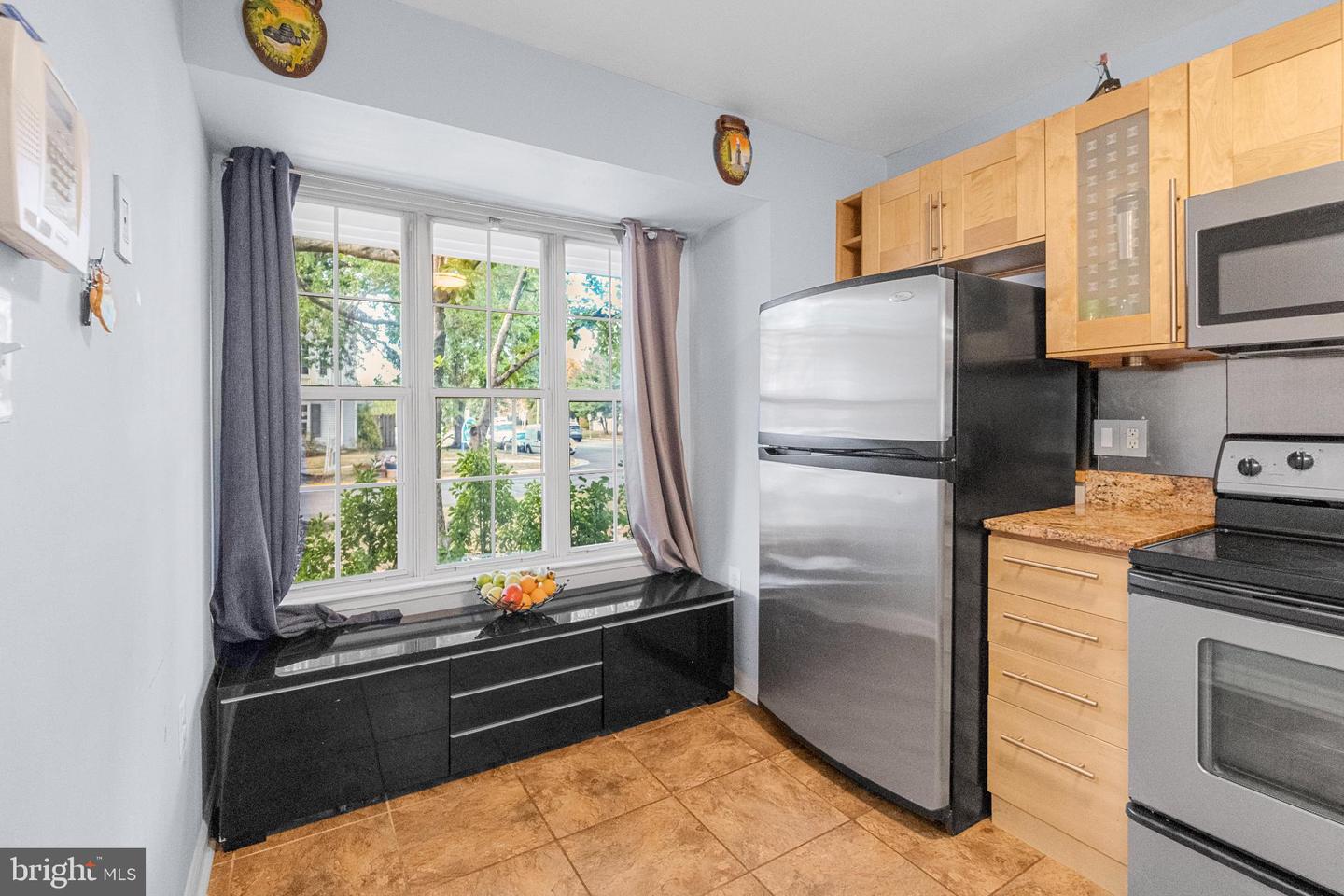 8603 VENOY CT, ALEXANDRIA, Virginia 22309, 3 Bedrooms Bedrooms, 5 Rooms Rooms,1 BathroomBathrooms,Residential,For sale,8603 VENOY CT,VAFX2265302 MLS # VAFX2265302