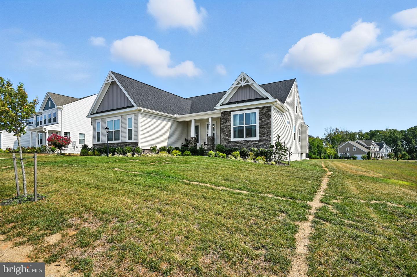 11205 HAWKS PL, SPOTSYLVANIA, Virginia 22551, 5 Bedrooms Bedrooms, ,4 BathroomsBathrooms,Residential,For sale,11205 HAWKS PL,VASP2036072 MLS # VASP2036072
