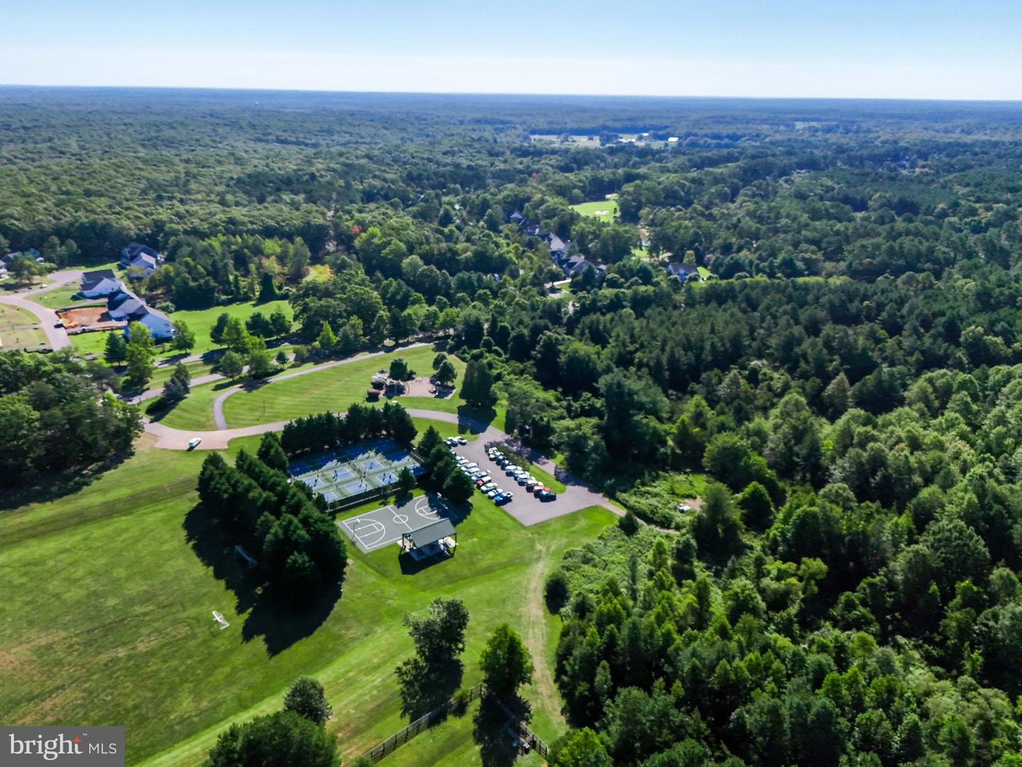 11205 HAWKS PL, SPOTSYLVANIA, Virginia 22551, 5 Bedrooms Bedrooms, ,4 BathroomsBathrooms,Residential,For sale,11205 HAWKS PL,VASP2036072 MLS # VASP2036072