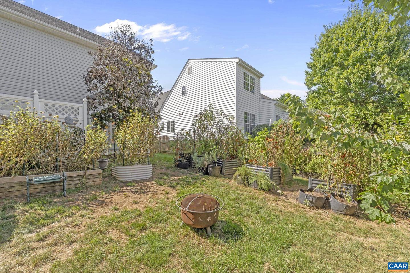 927 CANVAS BACK DR, CHARLOTTESVILLE, Virginia 22903, 4 Bedrooms Bedrooms, ,2 BathroomsBathrooms,Residential,For sale,927 CANVAS BACK DR,668699 MLS # 668699