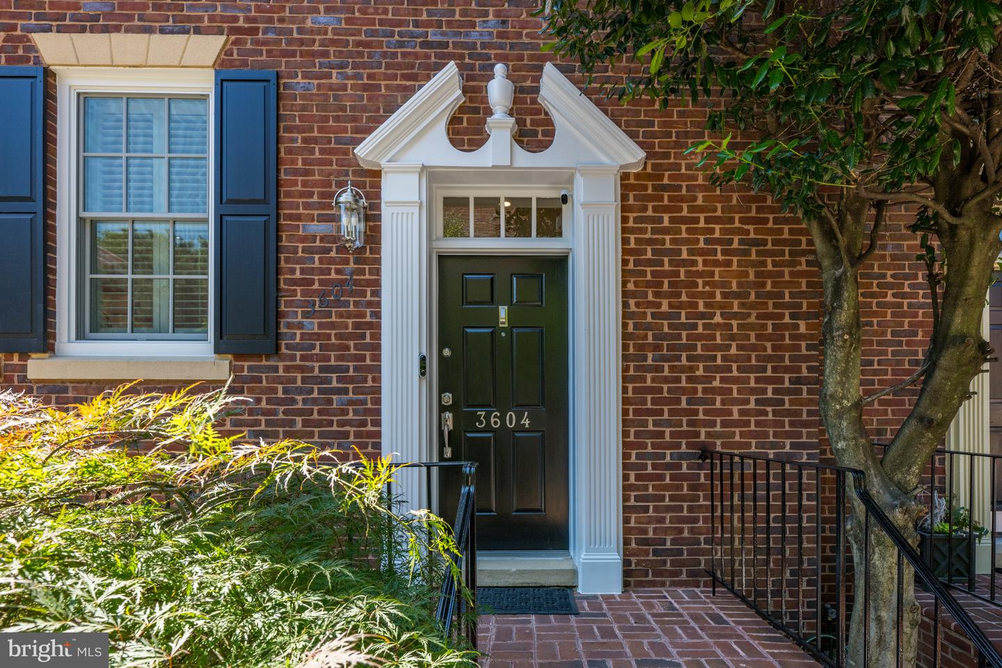 3604 WINFIELD LN NW, WASHINGTON, District Of Columbia 20007, 4 Bedrooms Bedrooms, ,4 BathroomsBathrooms,Residential,For sale,3604 WINFIELD LN NW,DCDC2221132 MLS # DCDC2221132