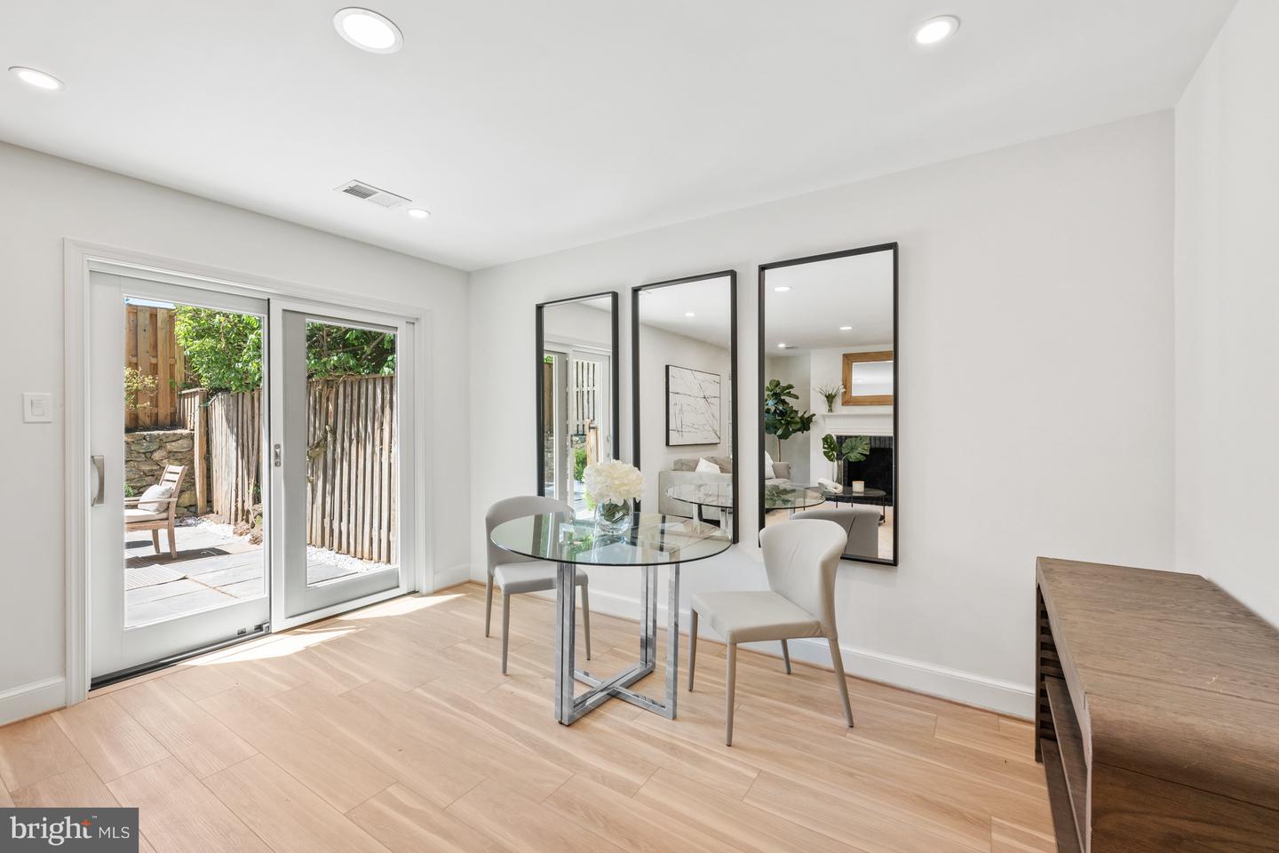 3604 WINFIELD LN NW, WASHINGTON, District Of Columbia 20007, 4 Bedrooms Bedrooms, ,4 BathroomsBathrooms,Residential,For sale,3604 WINFIELD LN NW,DCDC2221132 MLS # DCDC2221132