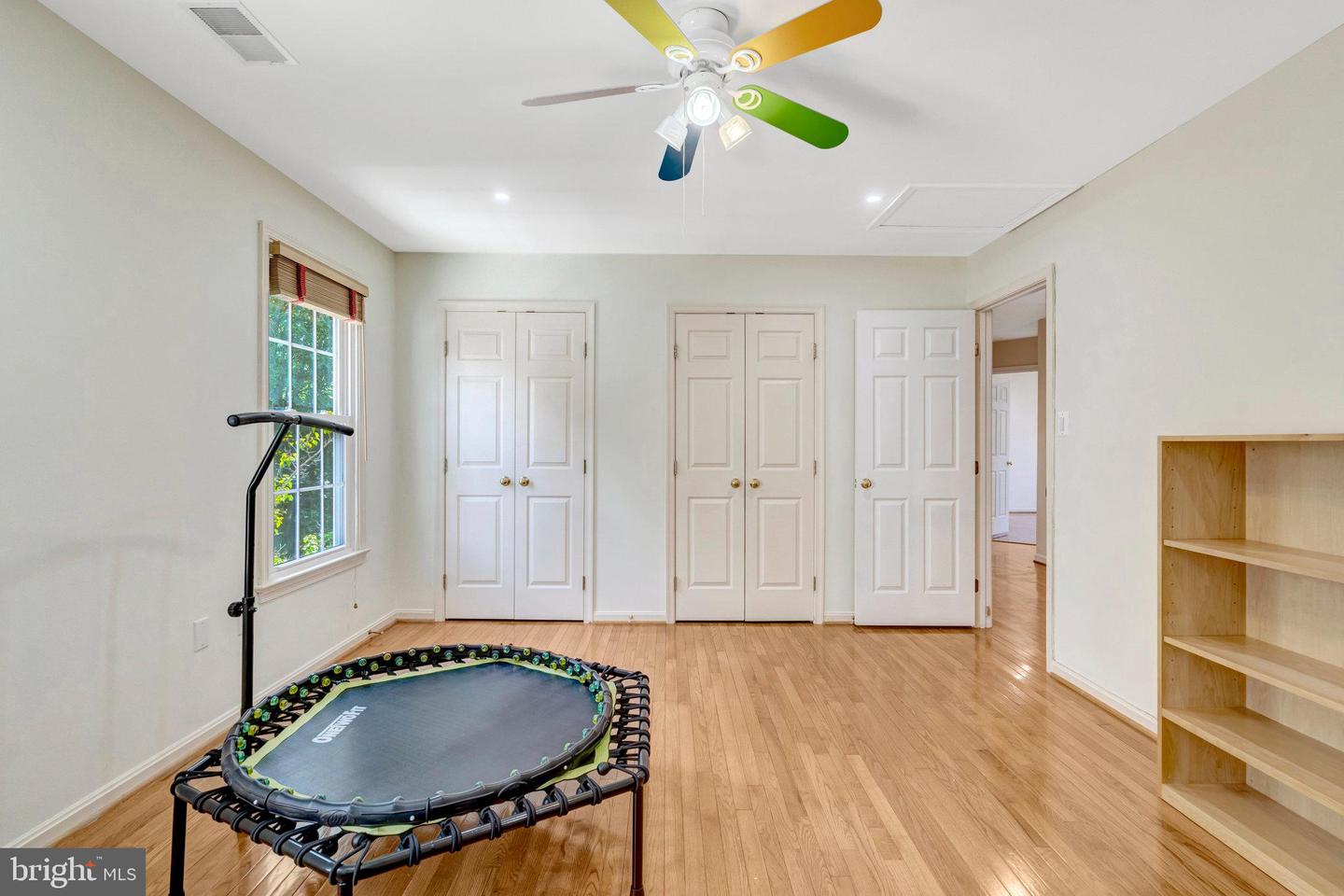 5403 WILLOW FOREST CT, CLIFTON, Virginia 20124, 4 Bedrooms Bedrooms, ,3 BathroomsBathrooms,Residential,For sale,5403 WILLOW FOREST CT,VAFX2265314 MLS # VAFX2265314