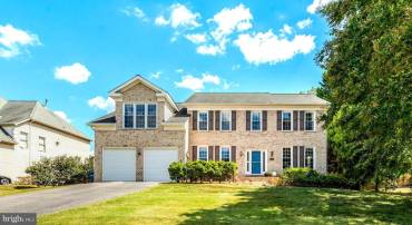 5403 WILLOW FOREST CT, CLIFTON, Virginia 20124, 4 Bedrooms Bedrooms, ,3 BathroomsBathrooms,Residential,For sale,5403 WILLOW FOREST CT,VAFX2265314 MLS # VAFX2265314