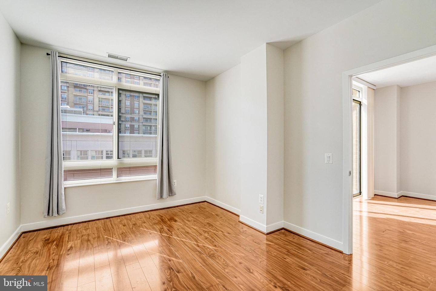 820 N POLLARD ST #915, ARLINGTON, Virginia 22203, 1 Bedroom Bedrooms, ,1 BathroomBathrooms,Residential,For sale,820 N POLLARD ST #915,VAAR2063248 MLS # VAAR2063248