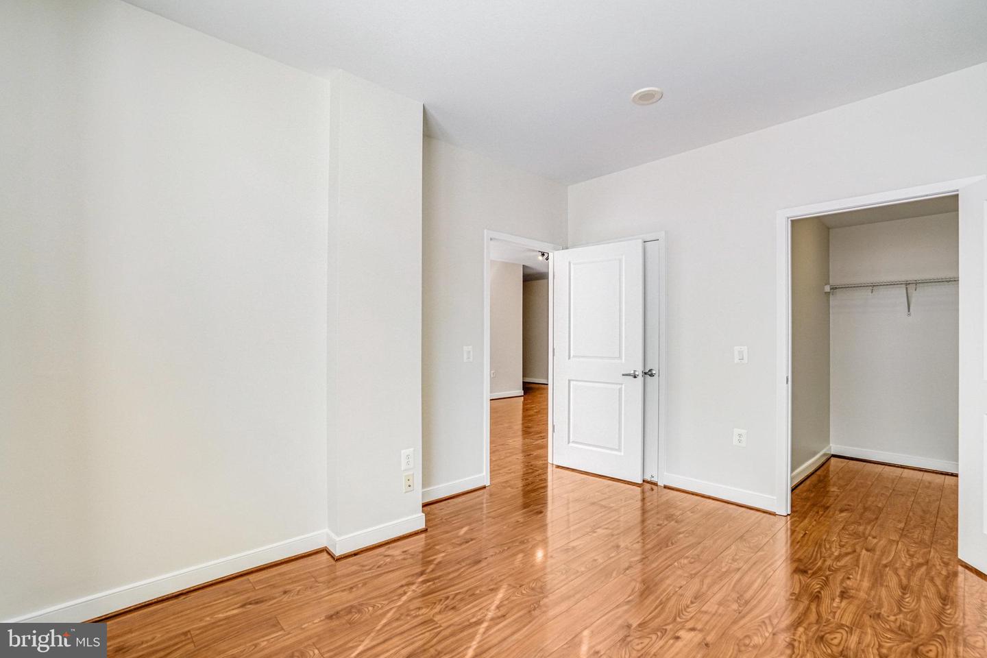 820 N POLLARD ST #915, ARLINGTON, Virginia 22203, 1 Bedroom Bedrooms, ,1 BathroomBathrooms,Residential,For sale,820 N POLLARD ST #915,VAAR2063248 MLS # VAAR2063248