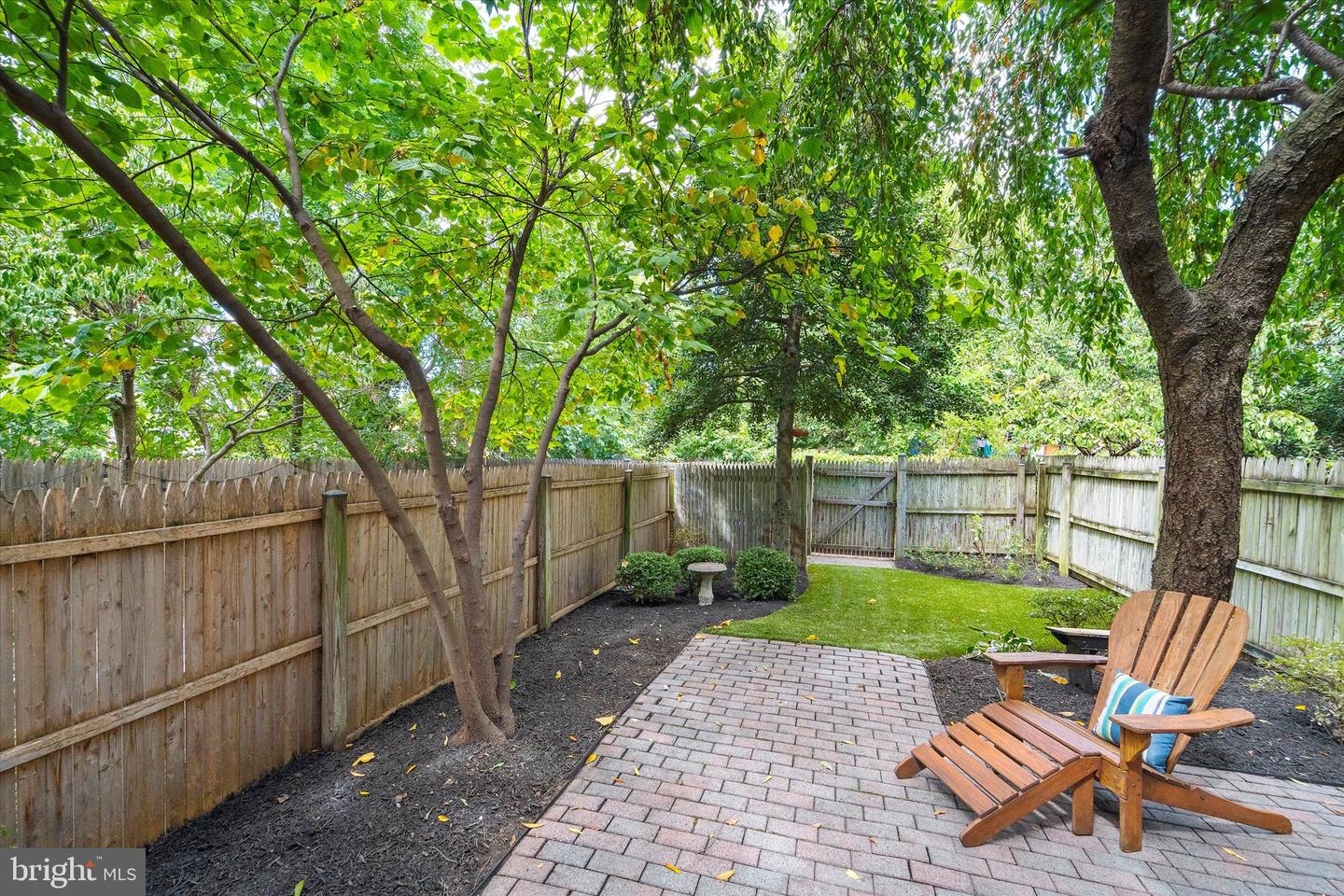 307 GIBBON ST, ALEXANDRIA, Virginia 22314, 2 Bedrooms Bedrooms, ,2 BathroomsBathrooms,Residential,For sale,307 GIBBON ST,VAAX2049404 MLS # VAAX2049404