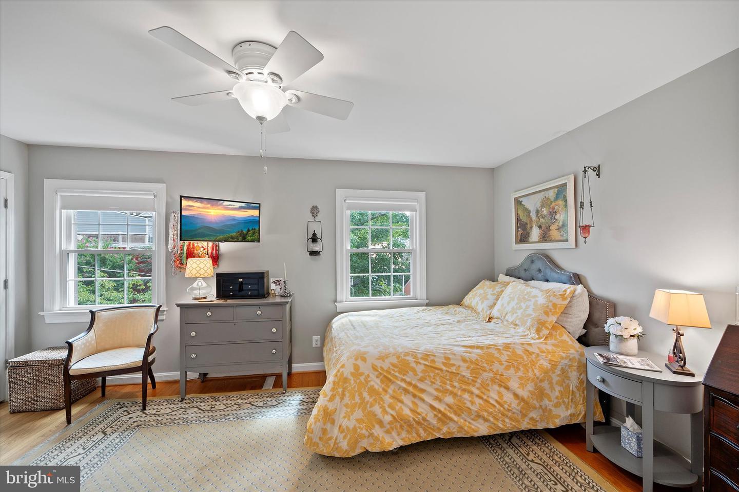 307 GIBBON ST, ALEXANDRIA, Virginia 22314, 2 Bedrooms Bedrooms, ,2 BathroomsBathrooms,Residential,For sale,307 GIBBON ST,VAAX2049404 MLS # VAAX2049404