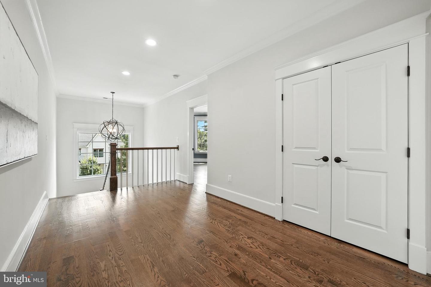 6434 NOBLE DR, MCLEAN, Virginia 22101, 6 Bedrooms Bedrooms, ,5 BathroomsBathrooms,Residential,For sale,6434 NOBLE DR,VAFX2265626 MLS # VAFX2265626