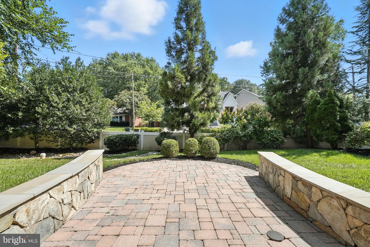 6434 NOBLE DR, MCLEAN, Virginia 22101, 6 Bedrooms Bedrooms, ,5 BathroomsBathrooms,Residential,For sale,6434 NOBLE DR,VAFX2265626 MLS # VAFX2265626