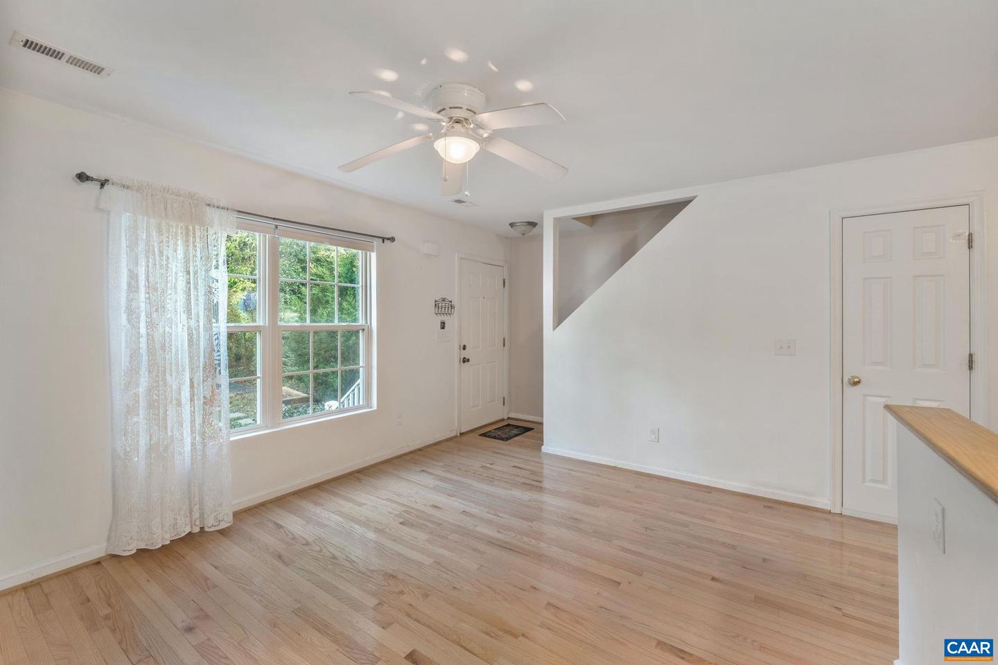 562 CLEVELAND AVE, CHARLOTTESVILLE, Virginia 22902, 3 Bedrooms Bedrooms, ,3 BathroomsBathrooms,Residential,For sale,562 CLEVELAND AVE,668721 MLS # 668721