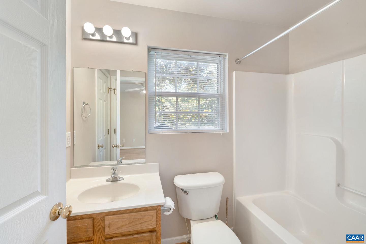 562 CLEVELAND AVE, CHARLOTTESVILLE, Virginia 22902, 3 Bedrooms Bedrooms, ,3 BathroomsBathrooms,Residential,For sale,562 CLEVELAND AVE,668721 MLS # 668721