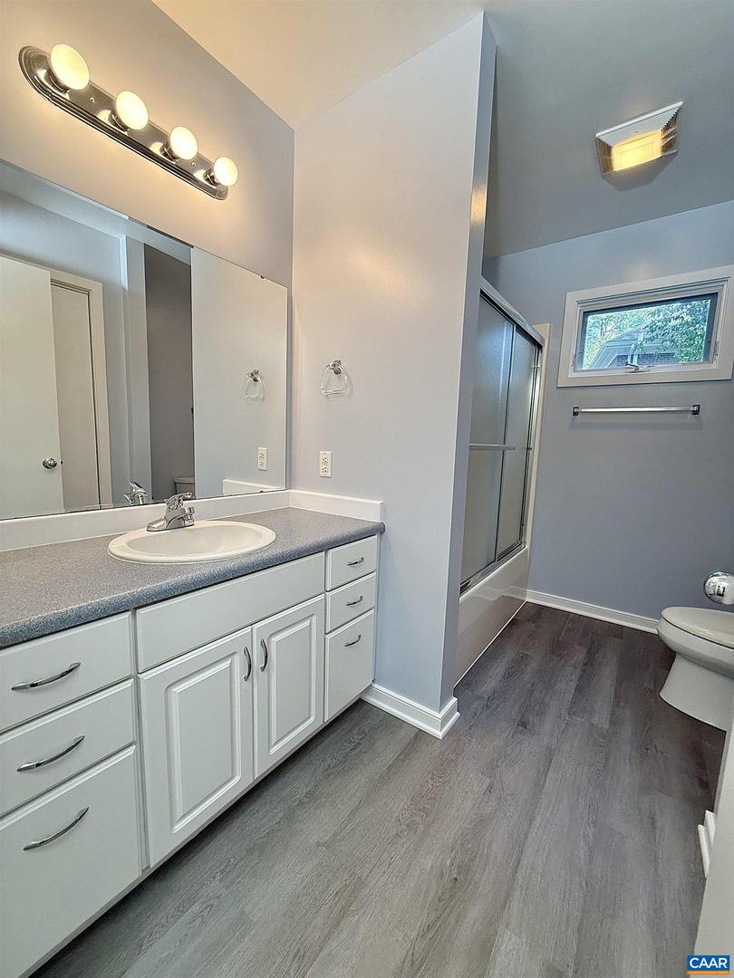 955 KING WILLIAM DR, CHARLOTTESVILLE, Virginia 22901, 4 Bedrooms Bedrooms, ,2 BathroomsBathrooms,Residential,For sale,955 KING WILLIAM DR,668716 MLS # 668716