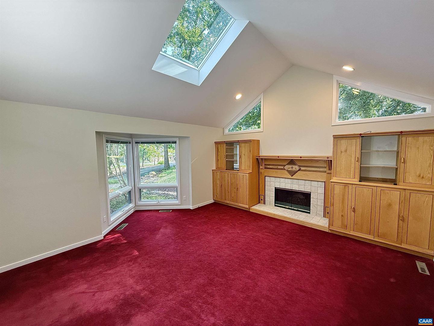 955 KING WILLIAM DR, CHARLOTTESVILLE, Virginia 22901, 4 Bedrooms Bedrooms, ,2 BathroomsBathrooms,Residential,For sale,955 KING WILLIAM DR,668716 MLS # 668716