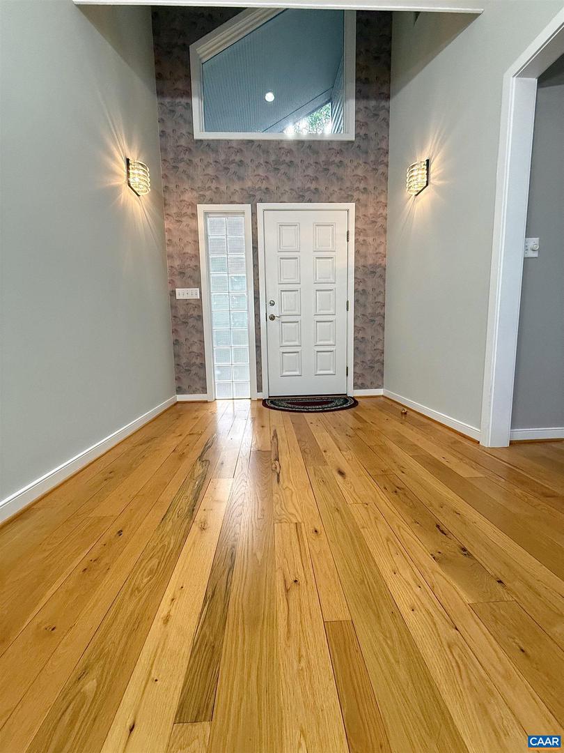 955 KING WILLIAM DR, CHARLOTTESVILLE, Virginia 22901, 4 Bedrooms Bedrooms, ,2 BathroomsBathrooms,Residential,For sale,955 KING WILLIAM DR,668716 MLS # 668716
