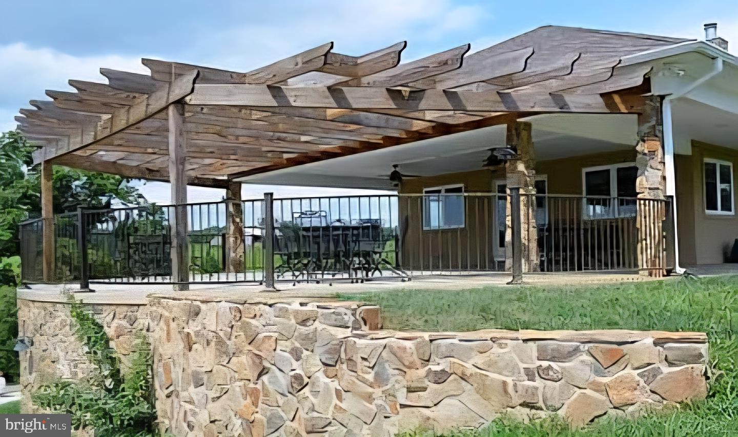 3061 HENDRICKS STORE RD, MONETA, Virginia 24121, 3 Bedrooms Bedrooms, ,4 BathroomsBathrooms,Residential,For sale,3061 HENDRICKS STORE RD,VABV2000246 MLS # VABV2000246 3061 HENDRICKS STORE RD, MONETA, Virginia 24121, 3 Bedrooms Bedrooms, ,4 BathroomsBathrooms,Residential,For sale,3061 HENDRICKS STORE RD,VABV2000246 MLS # VABV2000246