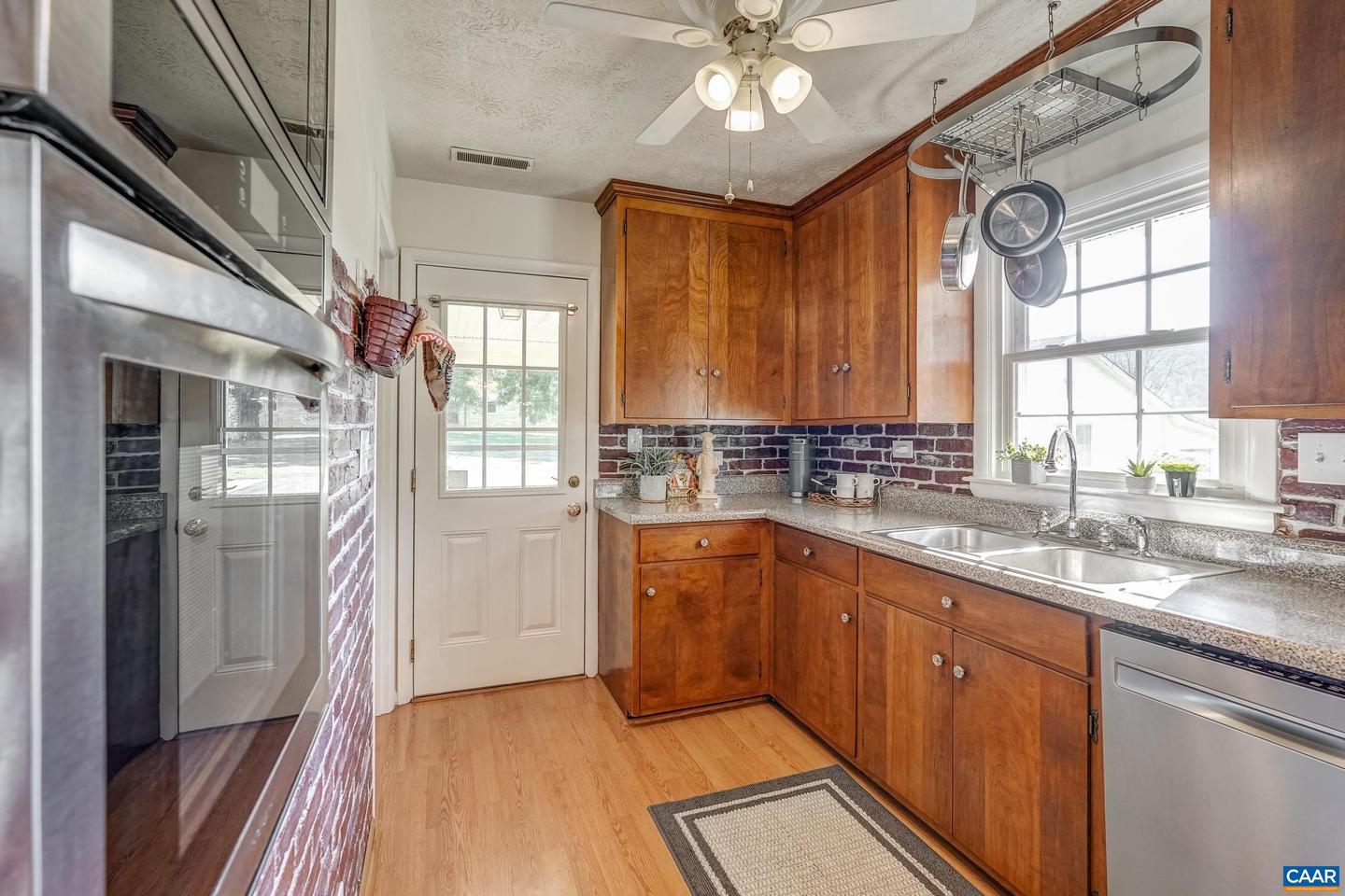 2893 SCOTTSVILLE RD, CHARLOTTESVILLE, Virginia 22902, 3 Bedrooms Bedrooms, ,2 BathroomsBathrooms,Residential,For sale,2893 SCOTTSVILLE RD,668727 MLS # 668727