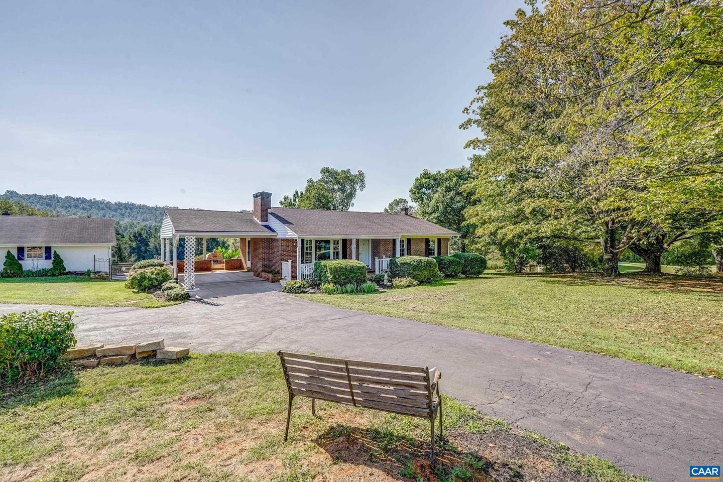2893 SCOTTSVILLE RD, CHARLOTTESVILLE, Virginia 22902, 3 Bedrooms Bedrooms, ,2 BathroomsBathrooms,Residential,For sale,2893 SCOTTSVILLE RD,668727 MLS # 668727