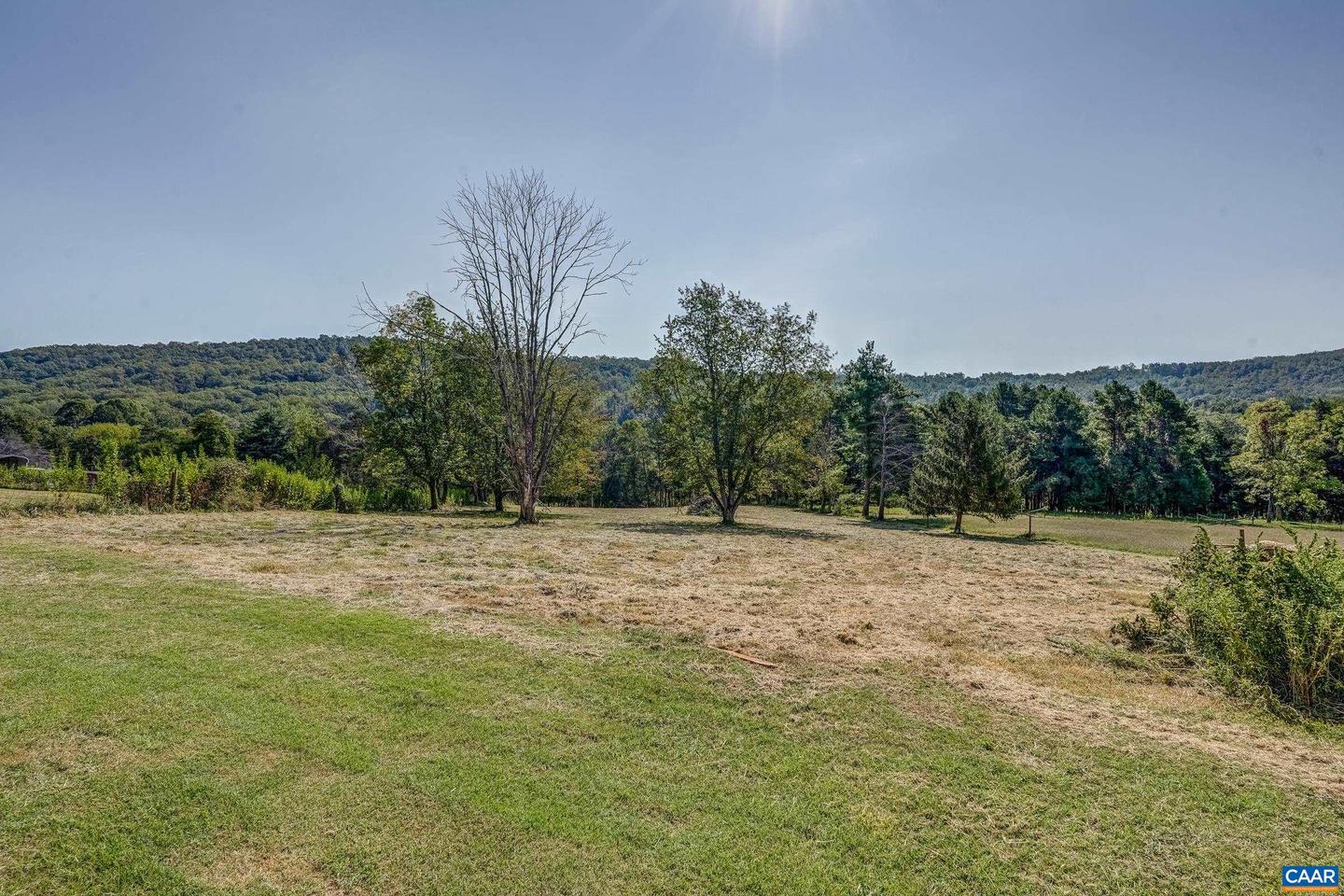 2893 SCOTTSVILLE RD, CHARLOTTESVILLE, Virginia 22902, 3 Bedrooms Bedrooms, ,2 BathroomsBathrooms,Residential,For sale,2893 SCOTTSVILLE RD,668727 MLS # 668727