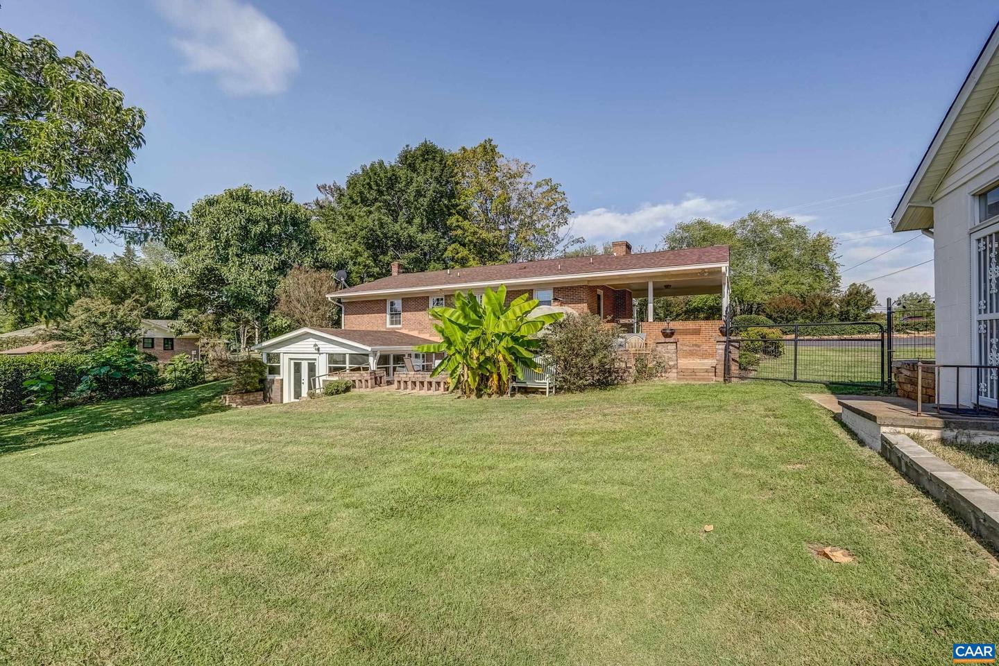 2893 SCOTTSVILLE RD, CHARLOTTESVILLE, Virginia 22902, 3 Bedrooms Bedrooms, ,2 BathroomsBathrooms,Residential,For sale,2893 SCOTTSVILLE RD,668727 MLS # 668727