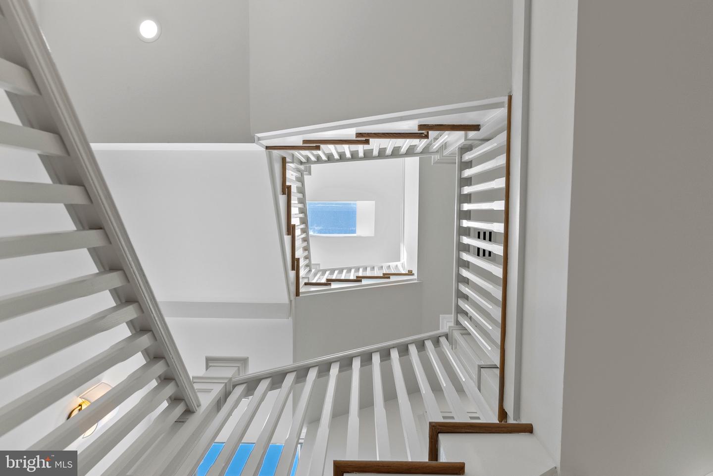 2460 ONTARIO RD NW, WASHINGTON, District Of Columbia 20009, 5 Bedrooms Bedrooms, ,4 BathroomsBathrooms,Residential,For sale,2460 ONTARIO RD NW,DCDC2220824 MLS # DCDC2220824