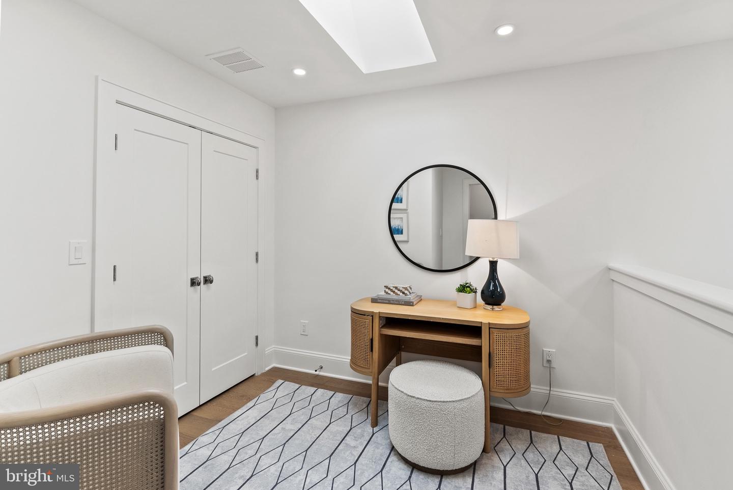 2460 ONTARIO RD NW, WASHINGTON, District Of Columbia 20009, 5 Bedrooms Bedrooms, ,4 BathroomsBathrooms,Residential,For sale,2460 ONTARIO RD NW,DCDC2220824 MLS # DCDC2220824