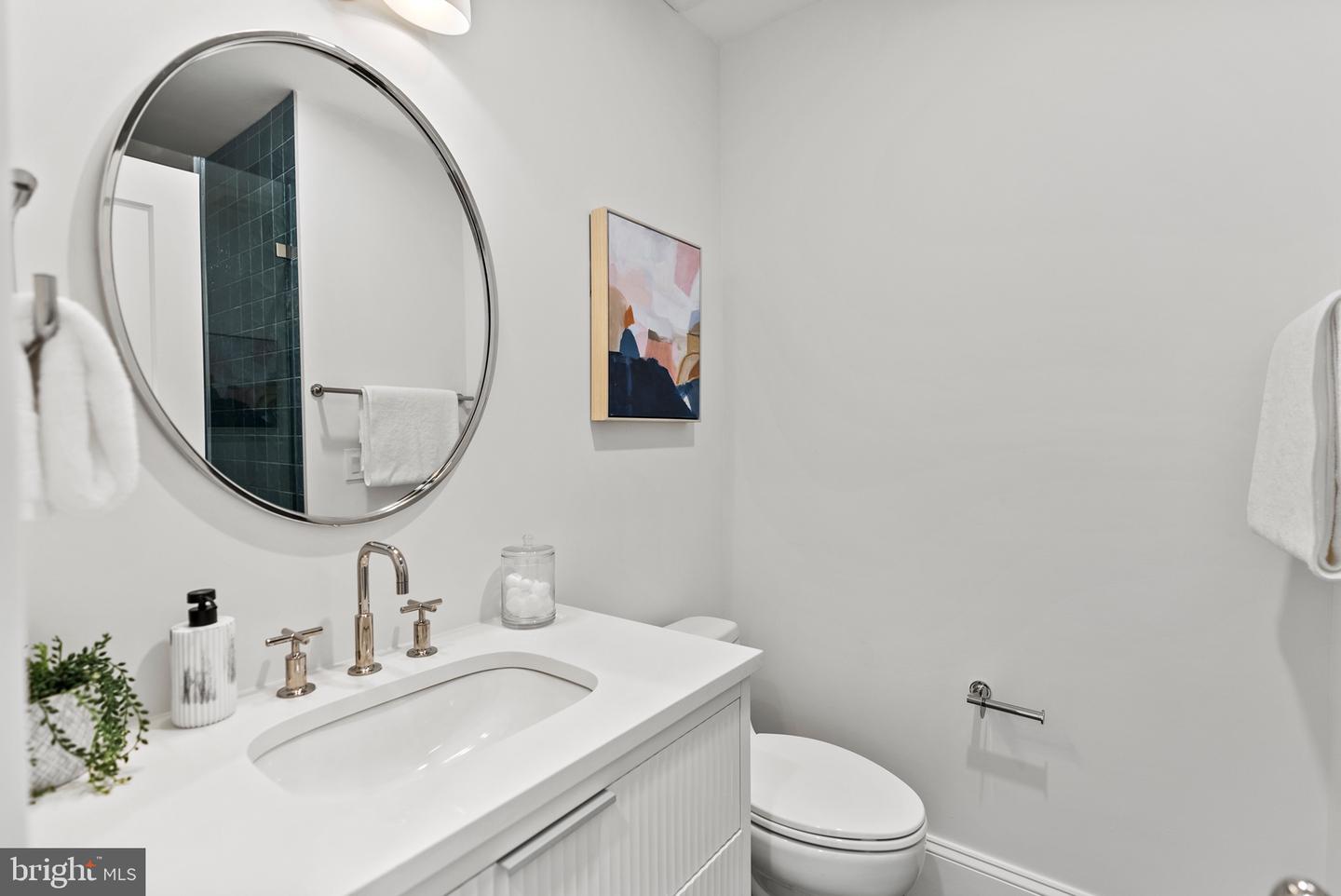 2460 ONTARIO RD NW, WASHINGTON, District Of Columbia 20009, 5 Bedrooms Bedrooms, ,4 BathroomsBathrooms,Residential,For sale,2460 ONTARIO RD NW,DCDC2220824 MLS # DCDC2220824