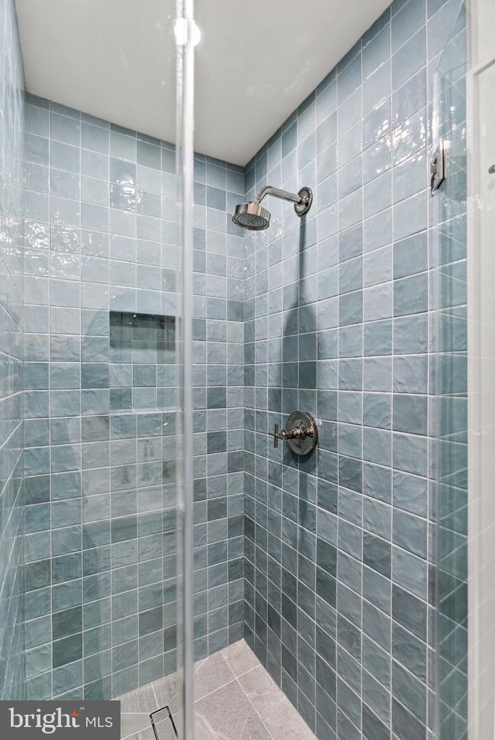 2460 ONTARIO RD NW, WASHINGTON, District Of Columbia 20009, 5 Bedrooms Bedrooms, ,4 BathroomsBathrooms,Residential,For sale,2460 ONTARIO RD NW,DCDC2220824 MLS # DCDC2220824