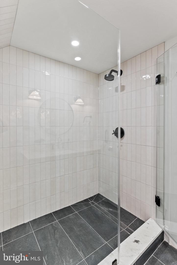 2460 ONTARIO RD NW, WASHINGTON, District Of Columbia 20009, 5 Bedrooms Bedrooms, ,4 BathroomsBathrooms,Residential,For sale,2460 ONTARIO RD NW,DCDC2220824 MLS # DCDC2220824