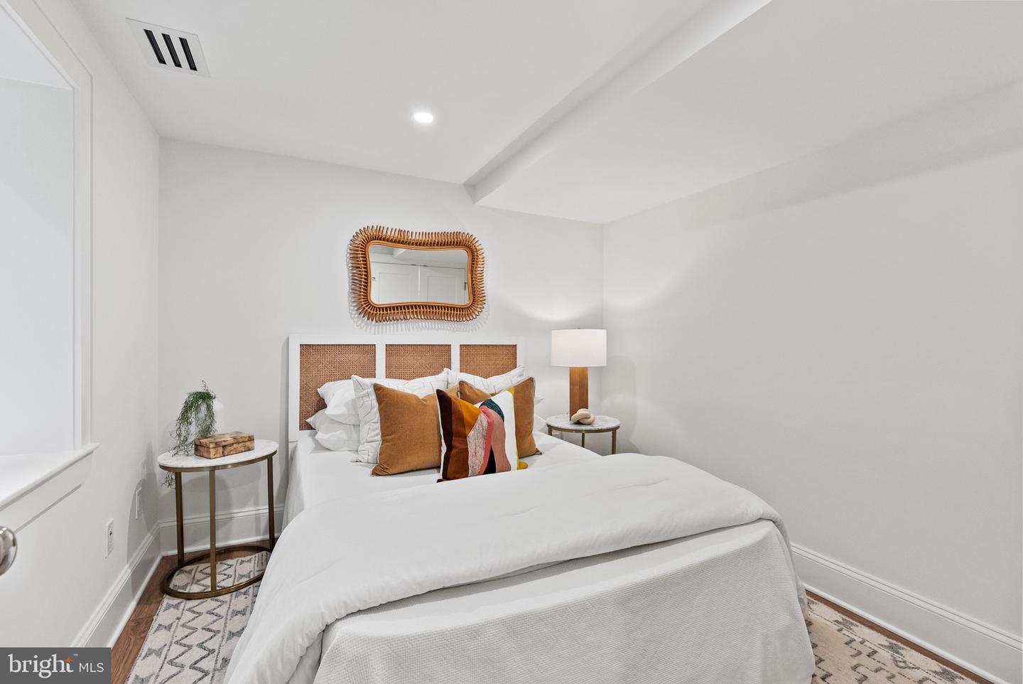 2460 ONTARIO RD NW, WASHINGTON, District Of Columbia 20009, 5 Bedrooms Bedrooms, ,4 BathroomsBathrooms,Residential,For sale,2460 ONTARIO RD NW,DCDC2220824 MLS # DCDC2220824