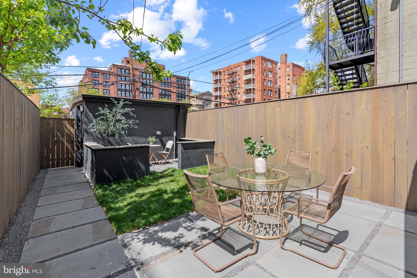 2460 ONTARIO RD NW, WASHINGTON, District Of Columbia 20009, 5 Bedrooms Bedrooms, ,4 BathroomsBathrooms,Residential,For sale,2460 ONTARIO RD NW,DCDC2220824 MLS # DCDC2220824