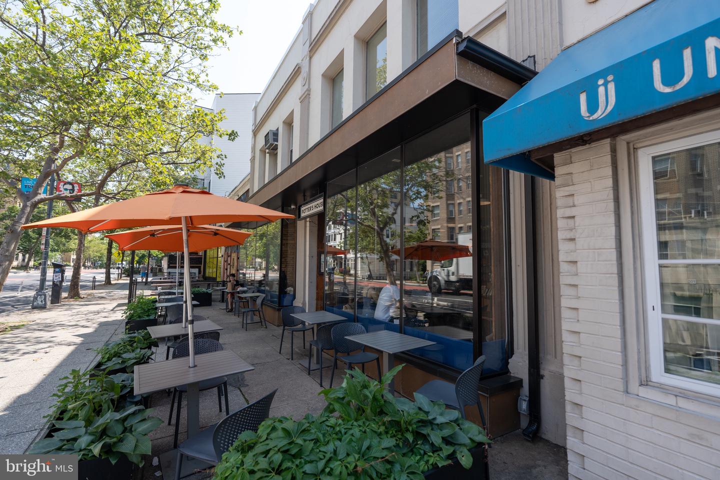 2460 ONTARIO RD NW, WASHINGTON, District Of Columbia 20009, 5 Bedrooms Bedrooms, ,4 BathroomsBathrooms,Residential,For sale,2460 ONTARIO RD NW,DCDC2220824 MLS # DCDC2220824