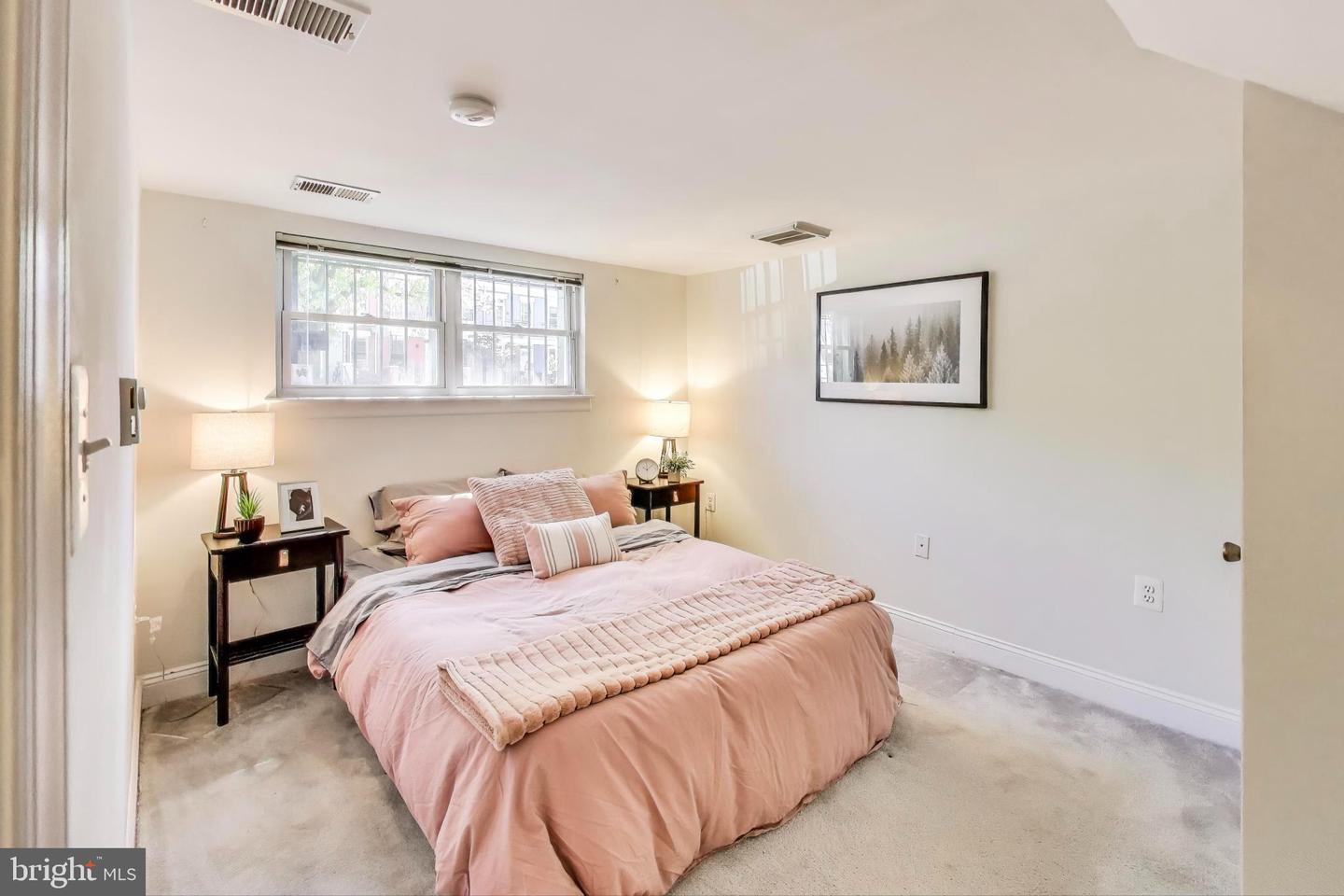 1106 COLUMBIA RD NW #103, WASHINGTON, District Of Columbia 20009, 2 Bedrooms Bedrooms, 5 Rooms Rooms,1 BathroomBathrooms,Residential,For sale,1106 COLUMBIA RD NW #103,DCDC2221088 MLS # DCDC2221088