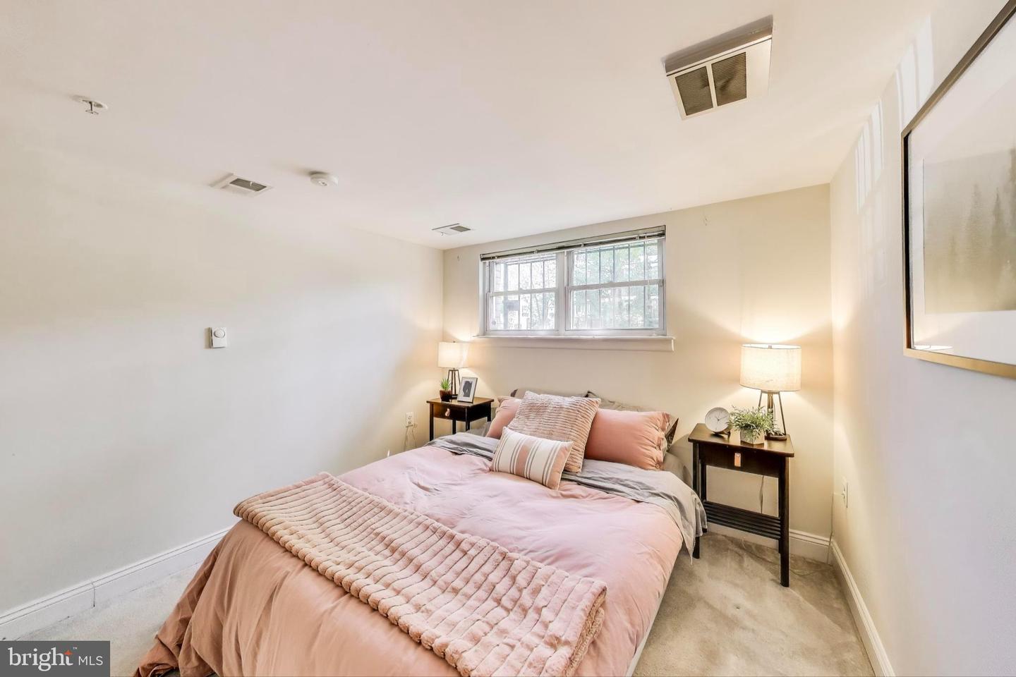 1106 COLUMBIA RD NW #103, WASHINGTON, District Of Columbia 20009, 2 Bedrooms Bedrooms, 5 Rooms Rooms,1 BathroomBathrooms,Residential,For sale,1106 COLUMBIA RD NW #103,DCDC2221088 MLS # DCDC2221088