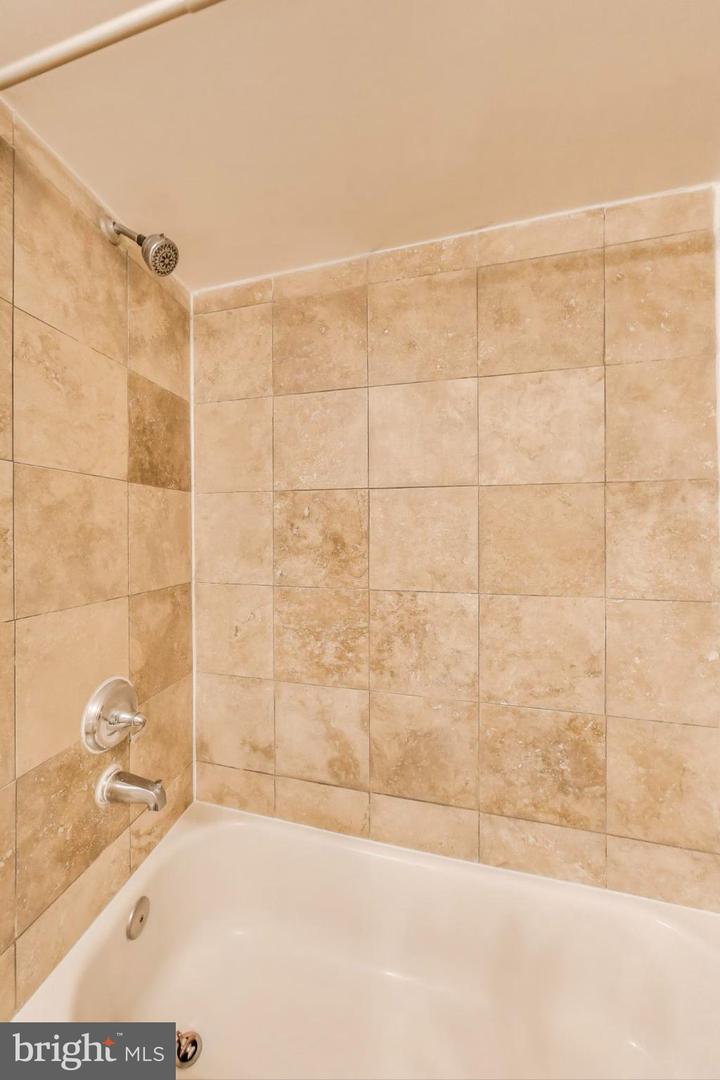 1106 COLUMBIA RD NW #103, WASHINGTON, District Of Columbia 20009, 2 Bedrooms Bedrooms, 5 Rooms Rooms,1 BathroomBathrooms,Residential,For sale,1106 COLUMBIA RD NW #103,DCDC2221088 MLS # DCDC2221088