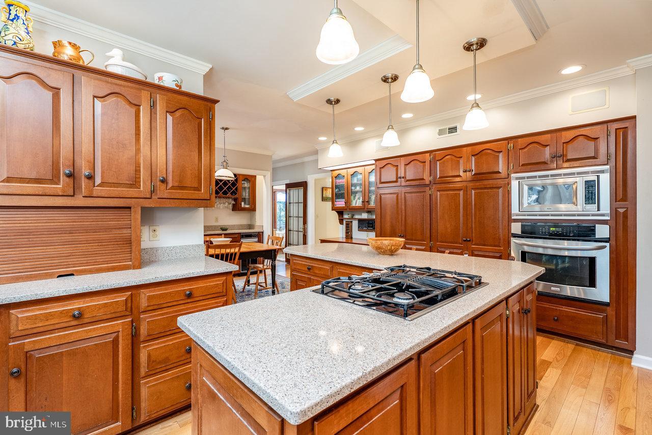 2555 KARAWOOD LN, ROCKINGHAM, Virginia 22801, 4 Bedrooms Bedrooms, ,5 BathroomsBathrooms,Residential,For sale,2555 KARAWOOD LN,VARO2002568 MLS # VARO2002568