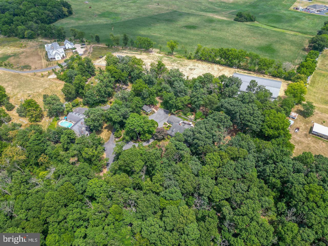 2555 KARAWOOD LN, ROCKINGHAM, Virginia 22801, 4 Bedrooms Bedrooms, ,5 BathroomsBathrooms,Residential,For sale,2555 KARAWOOD LN,VARO2002568 MLS # VARO2002568