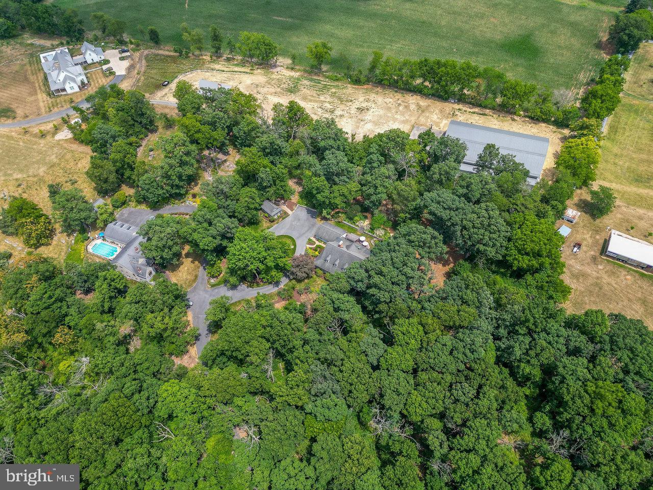 2555 KARAWOOD LN, ROCKINGHAM, Virginia 22801, 4 Bedrooms Bedrooms, ,5 BathroomsBathrooms,Residential,For sale,2555 KARAWOOD LN,VARO2002568 MLS # VARO2002568