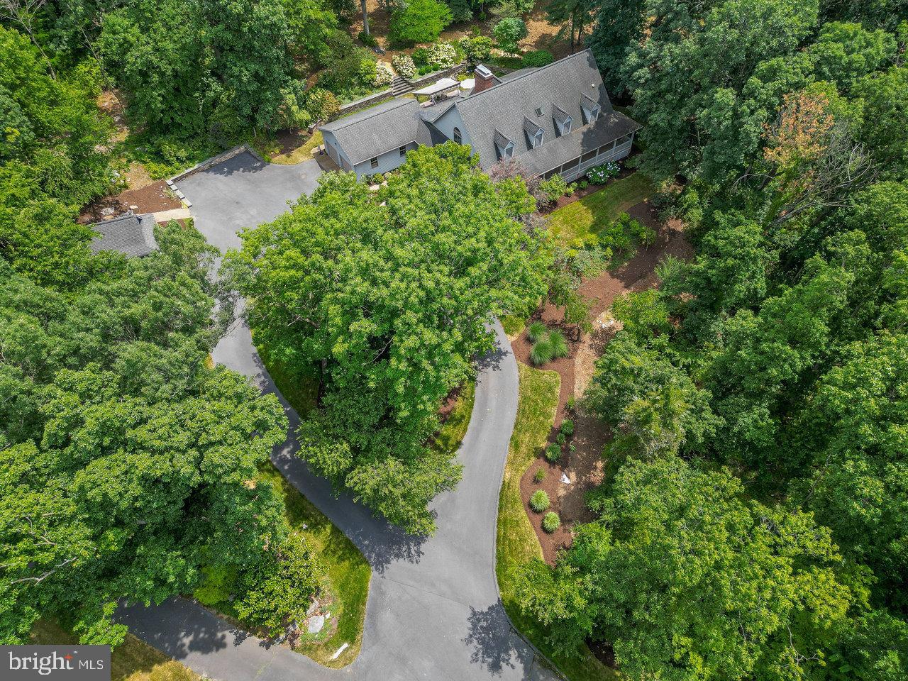 2555 KARAWOOD LN, ROCKINGHAM, Virginia 22801, 4 Bedrooms Bedrooms, ,5 BathroomsBathrooms,Residential,For sale,2555 KARAWOOD LN,VARO2002568 MLS # VARO2002568